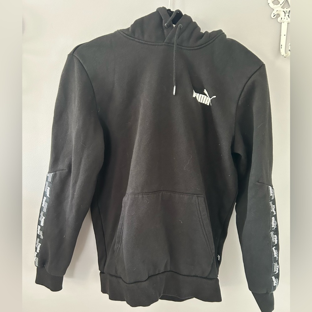 Kids black Puma hoodie size Small